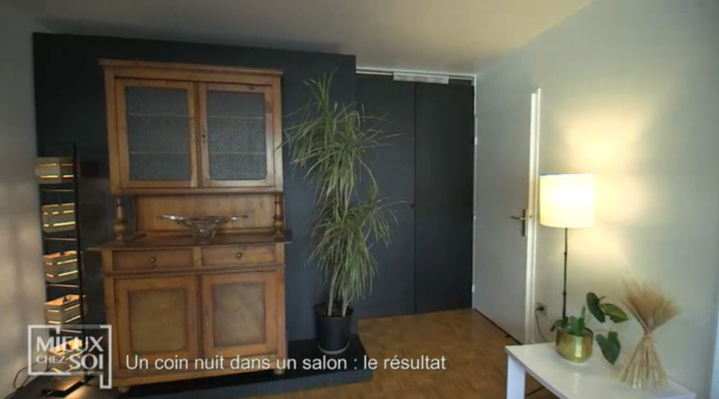 Cloison amovible/lit «Mieux chez soi» 2 juillet 2019 vue de face de la cloison fermée