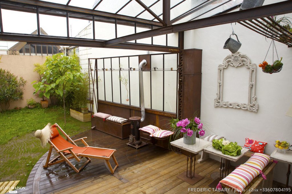 La verrière, verrière, TABARY, Fred, Frédéric TABARY, designer, designer produits, architecte, architecture, conception, concept, matériaux, effet, matériau, ancien, sobre, beau, original, whaou!, métal, acier, effet rouille, rouille, déplacement, porte, ensemble, simple porte, magnifique, incroyable, design, exceptionnelle, patiné, poêle, translation, contemporain, moderne, structure, soudure, travail du métal, conception, plans, 3D,