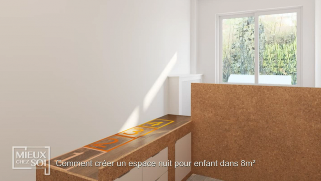Installation d'une estrade aux multiples rangements