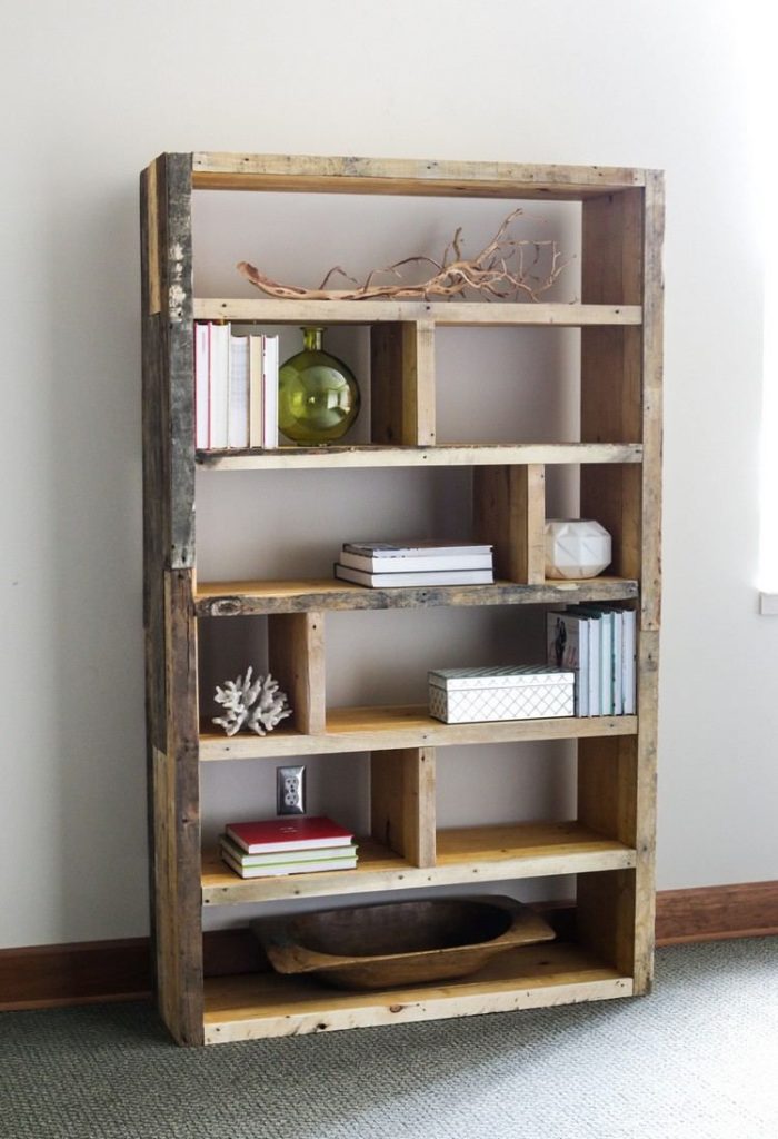 meuble en palette source pinterest